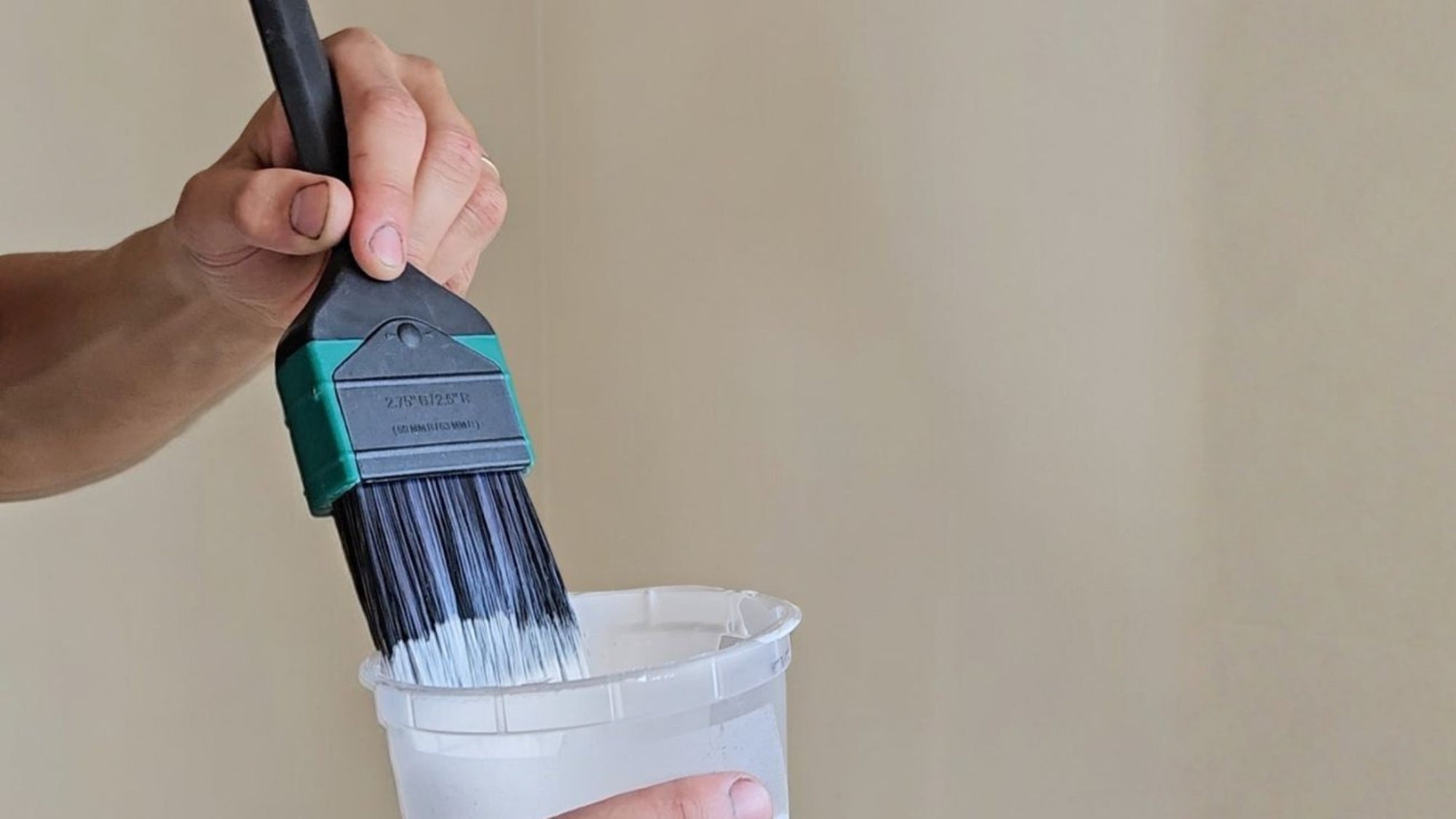 How to Paint a Room Like a Pro (Even If You've Never Done It Before)